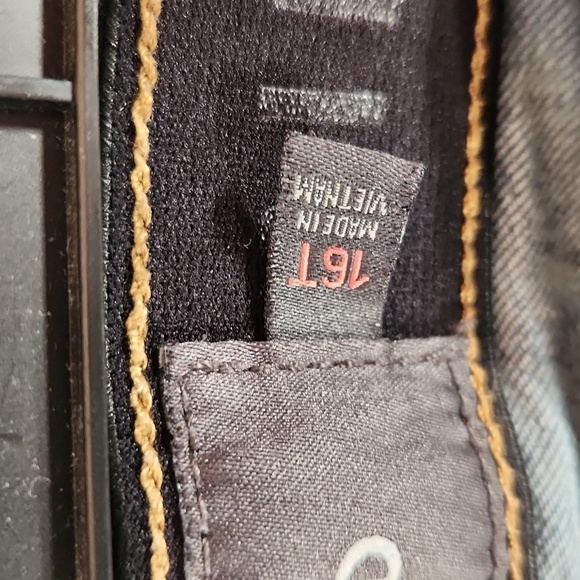 Torrid Sky High Skinny Jean - Premium Stretch - Picture 5 of 8